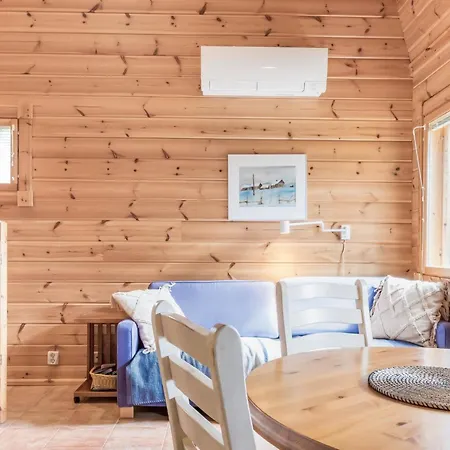 Kuerkartano 3-armas By Interhome * Äkäslompolo